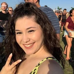 Meet your Posher, Francesca